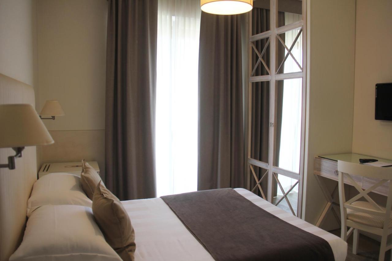 Hotel Bijou Forte dei Marmi Bagian luar foto