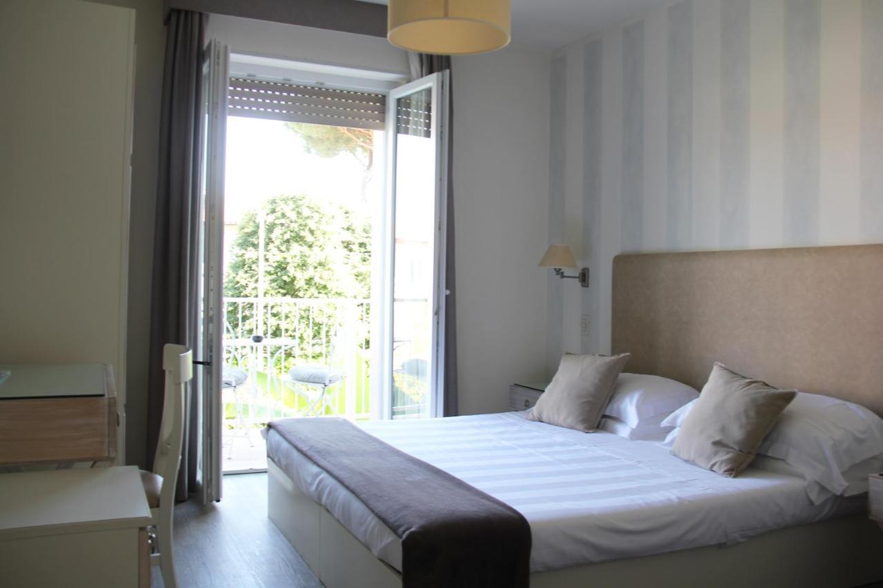 Hotel Bijou Forte dei Marmi Bagian luar foto