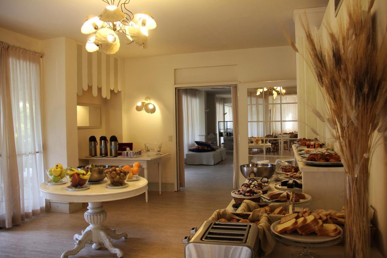 Hotel Bijou Forte dei Marmi Bagian luar foto